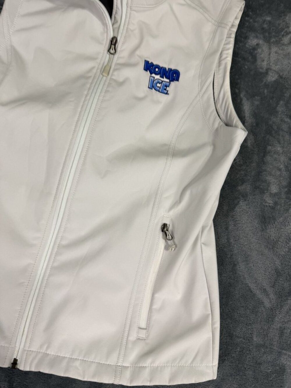 Port Authority Womens White Kona Ice Logo Soft Shell Full Zip Vest Size L - Picture 2 of 10